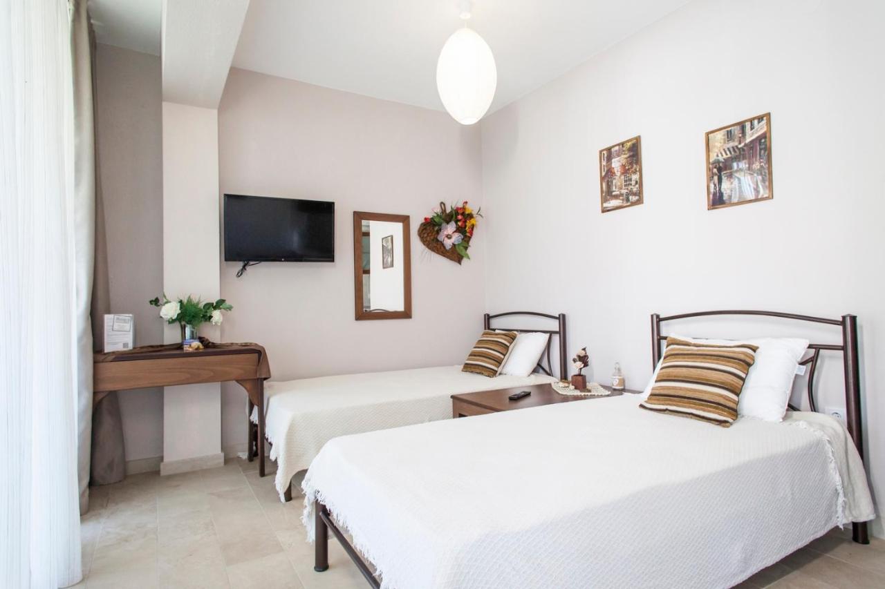 Erosaria Suites Nikíti Kültér fotó
