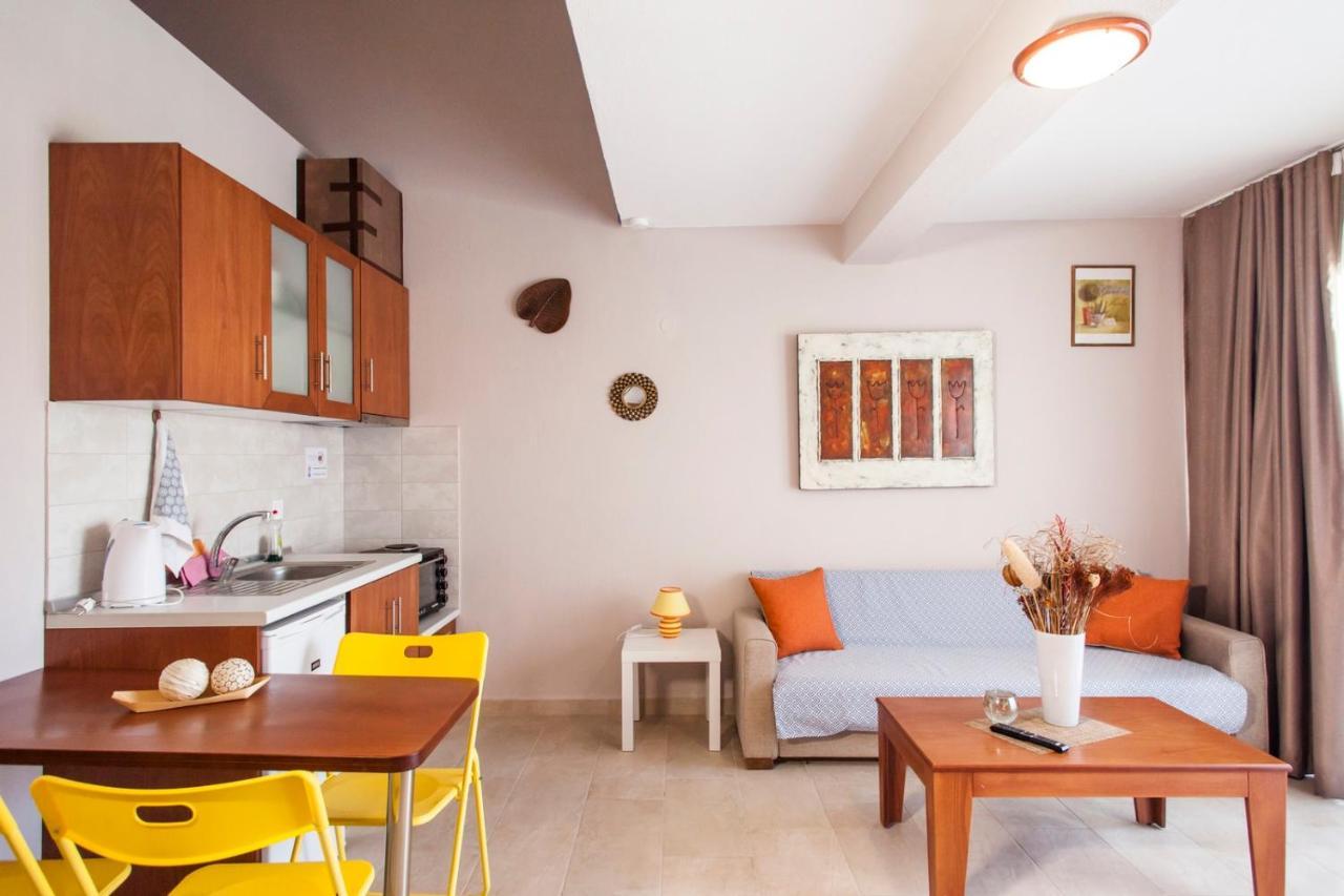 Erosaria Suites Nikíti Kültér fotó
