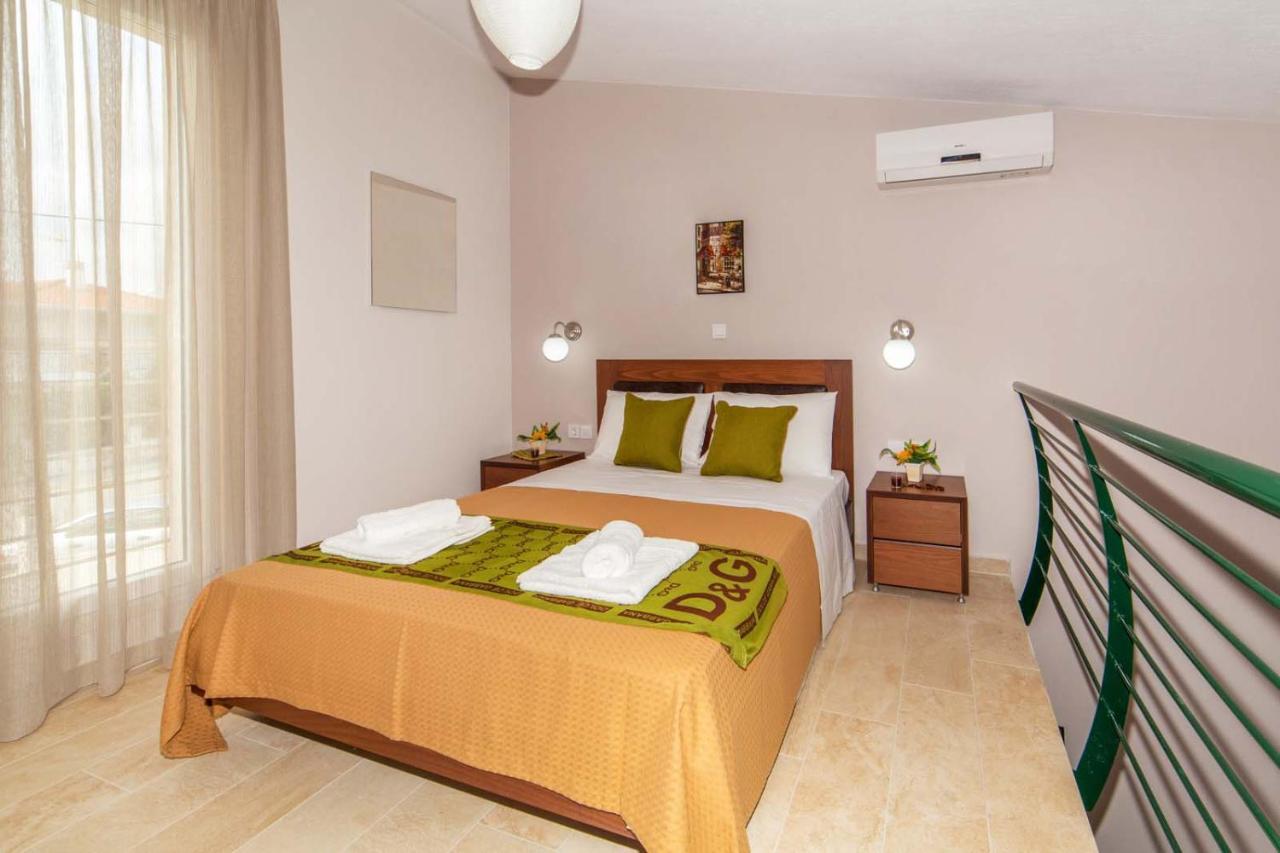 Erosaria Suites Nikíti Kültér fotó
