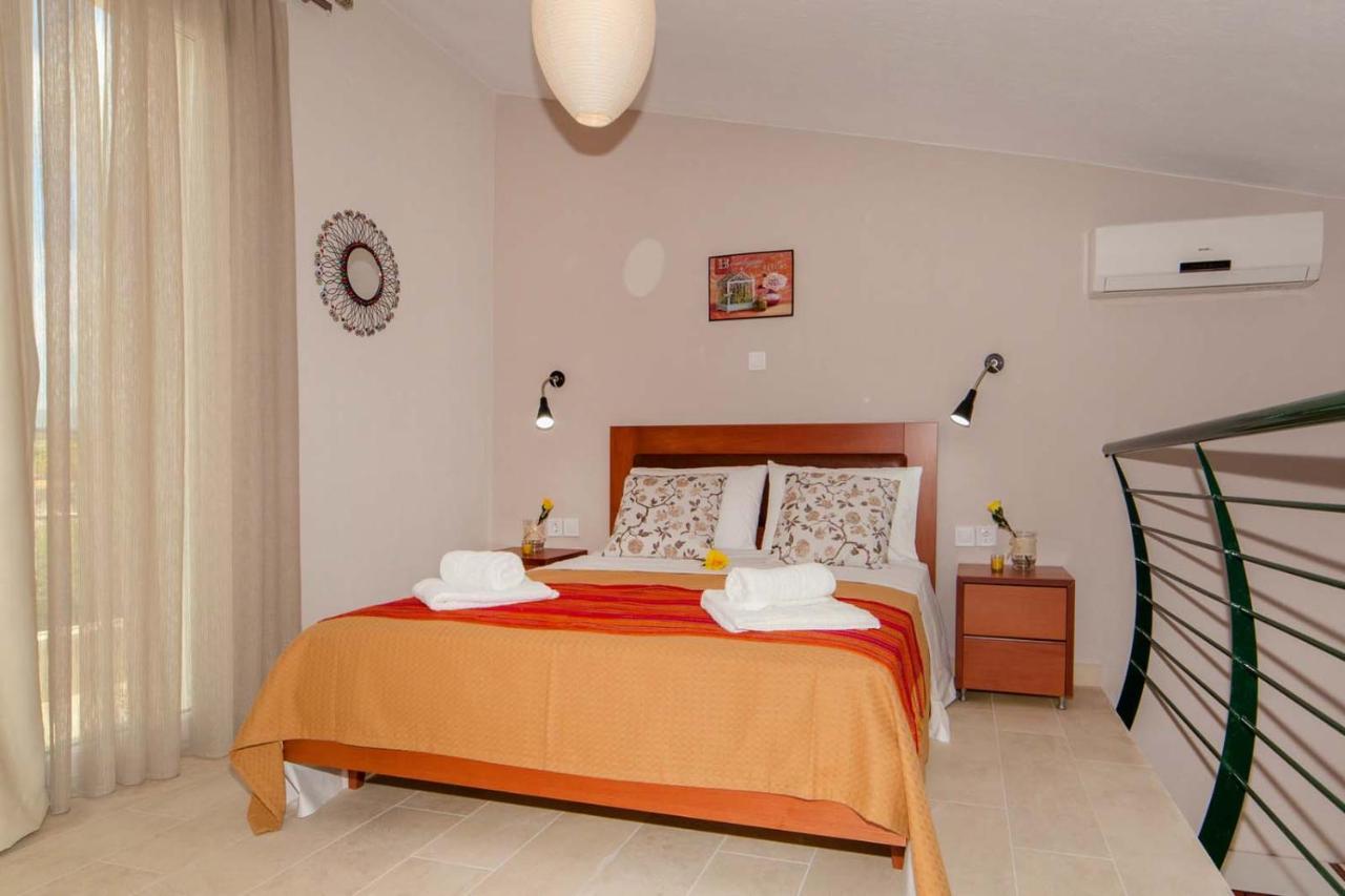 Erosaria Suites Nikíti Kültér fotó