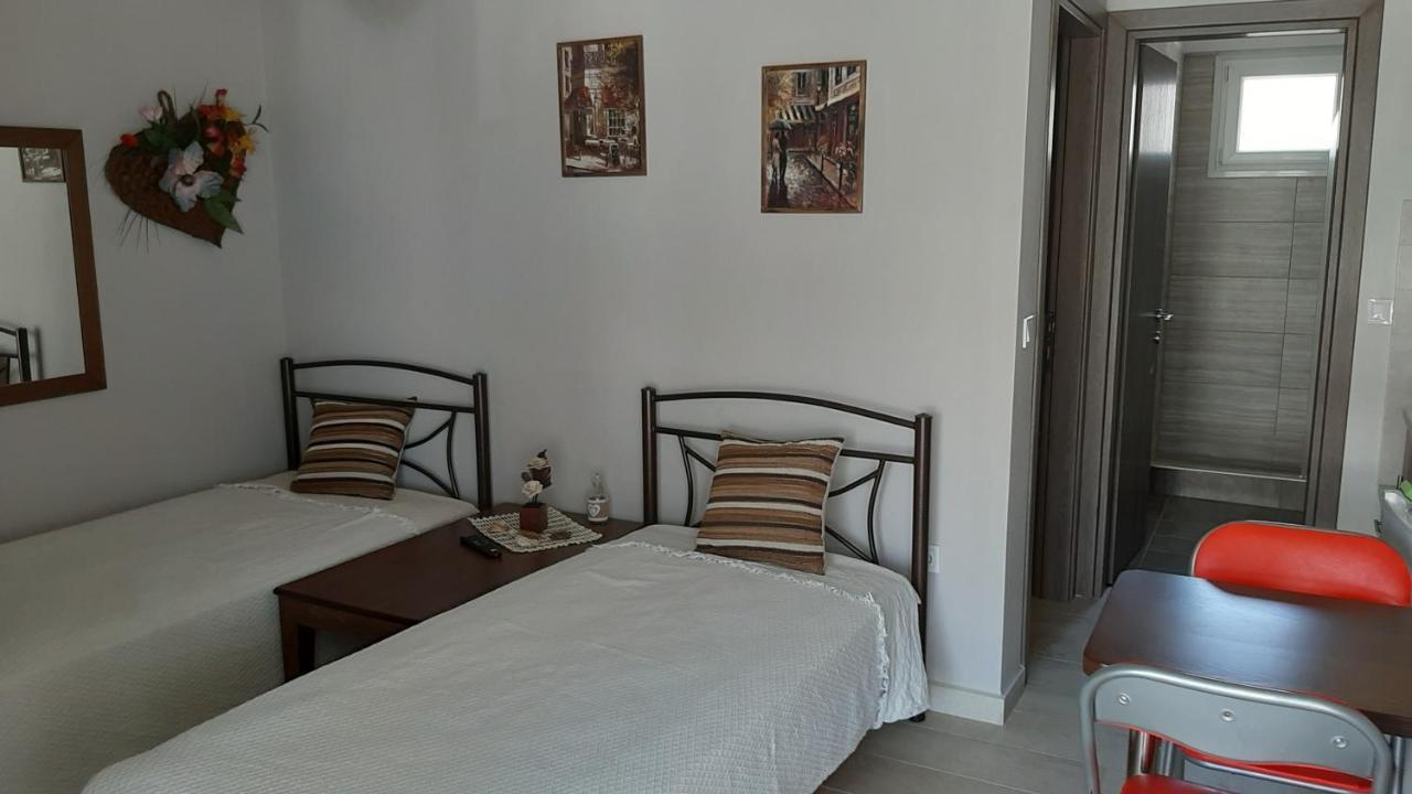 Erosaria Suites Nikíti Kültér fotó